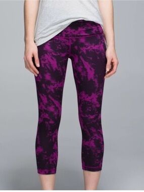Lululemon wunder under high waistwd crop